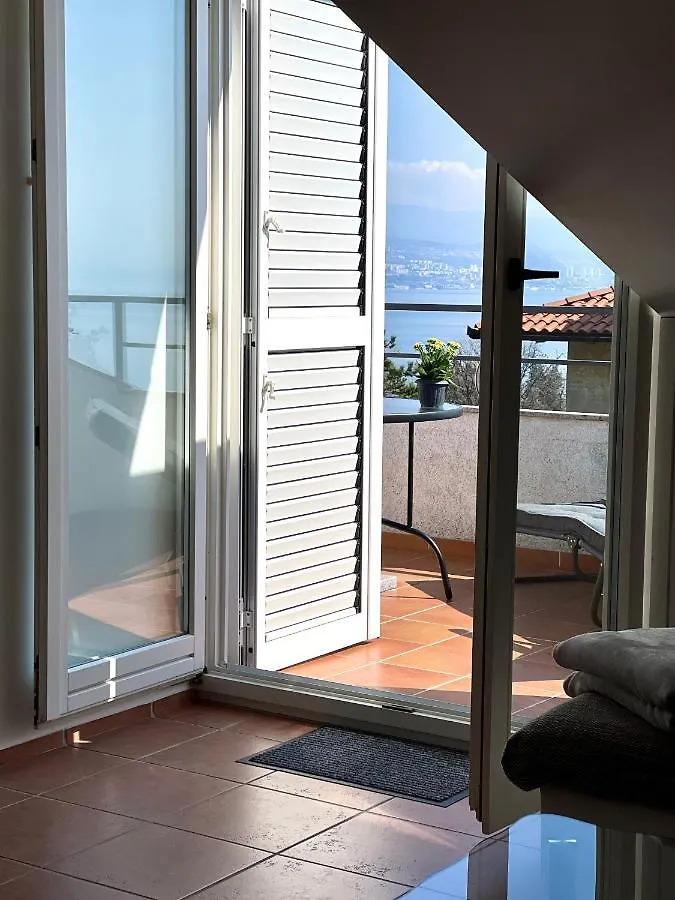 Apartment Lady Daniela Mit Meerblick In Lovran